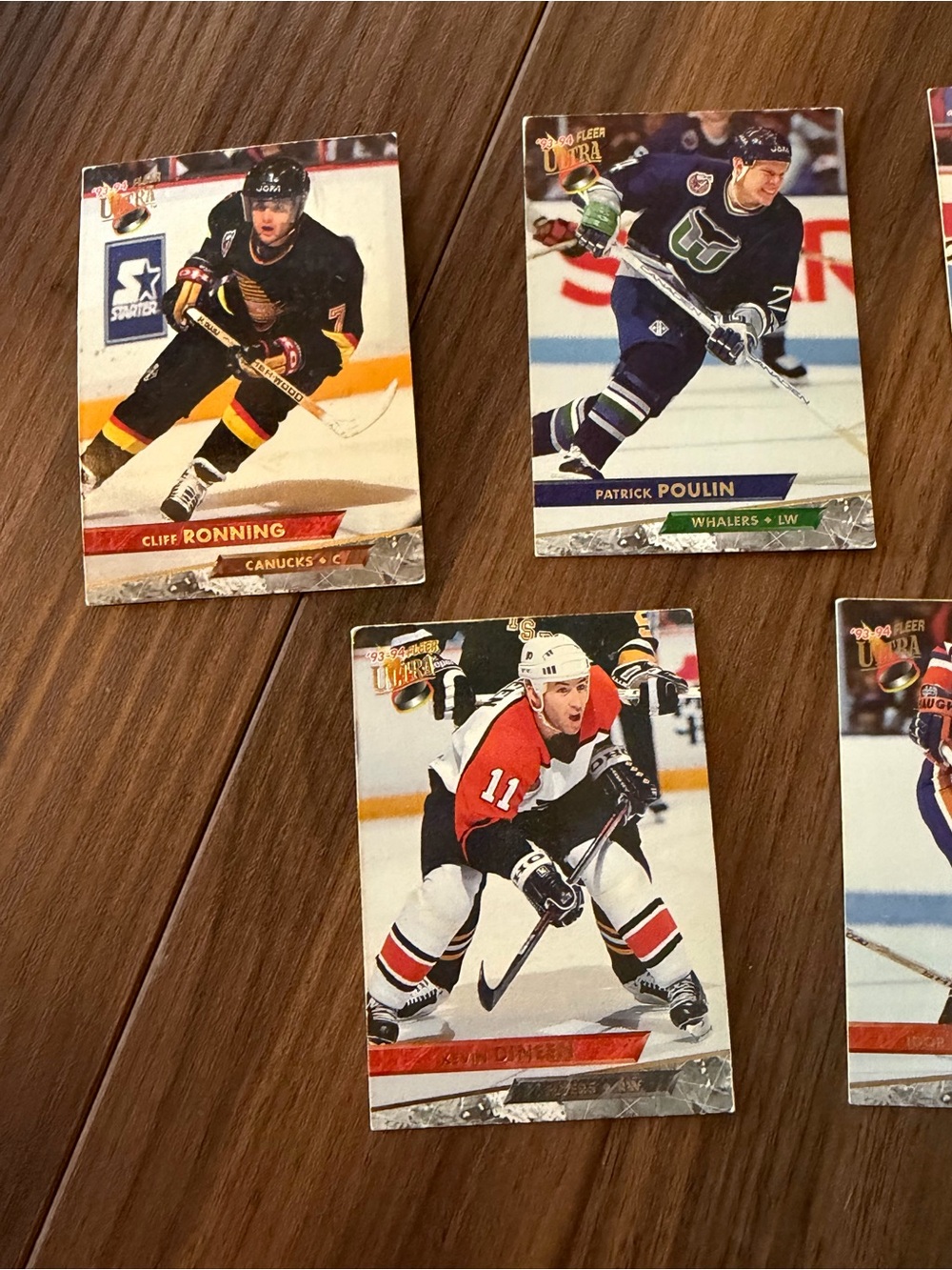 1993 Fleer NHL Trading Cards- 5 included